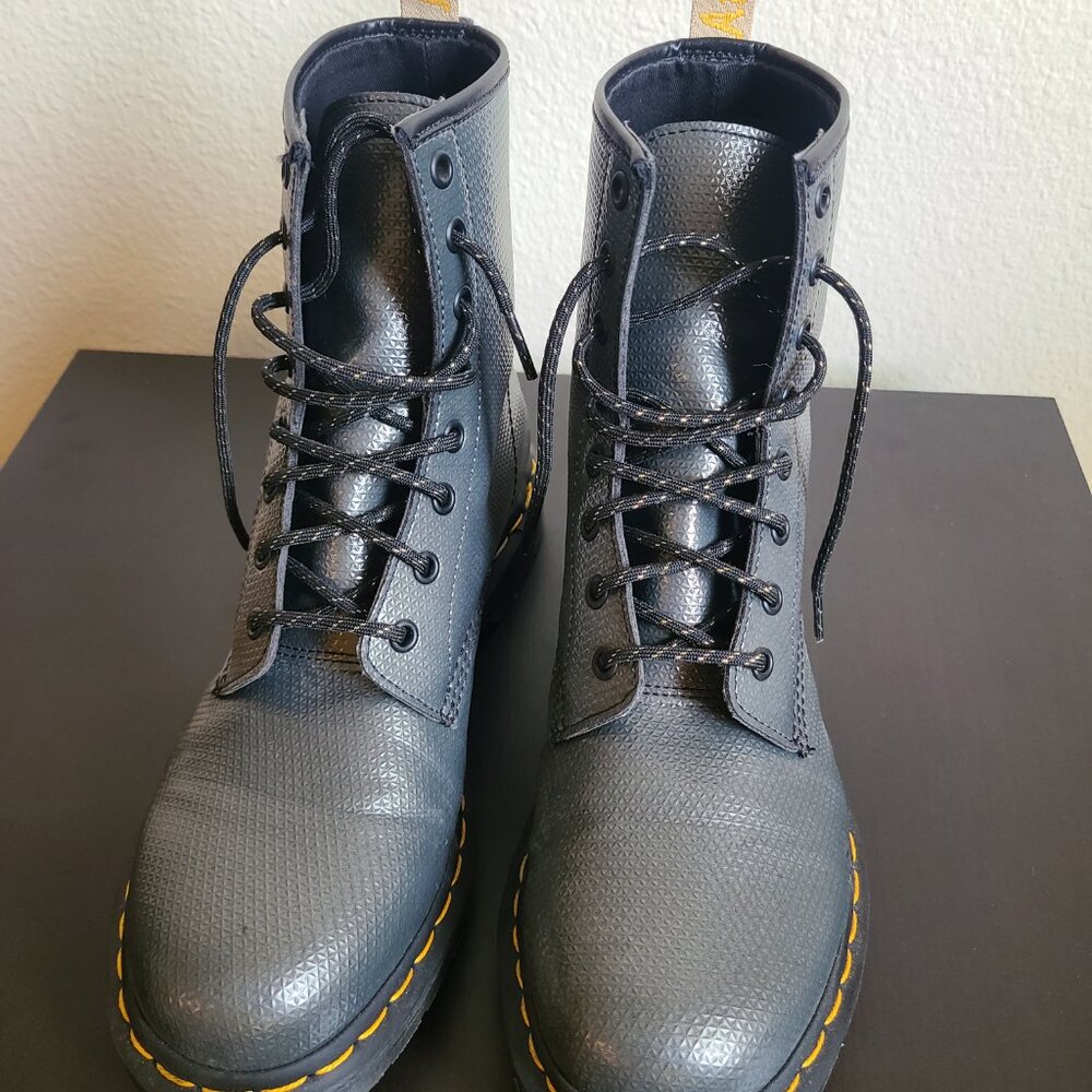Vegan Dr. Martens US 10 Grey Metallic - Picture 2 of 5